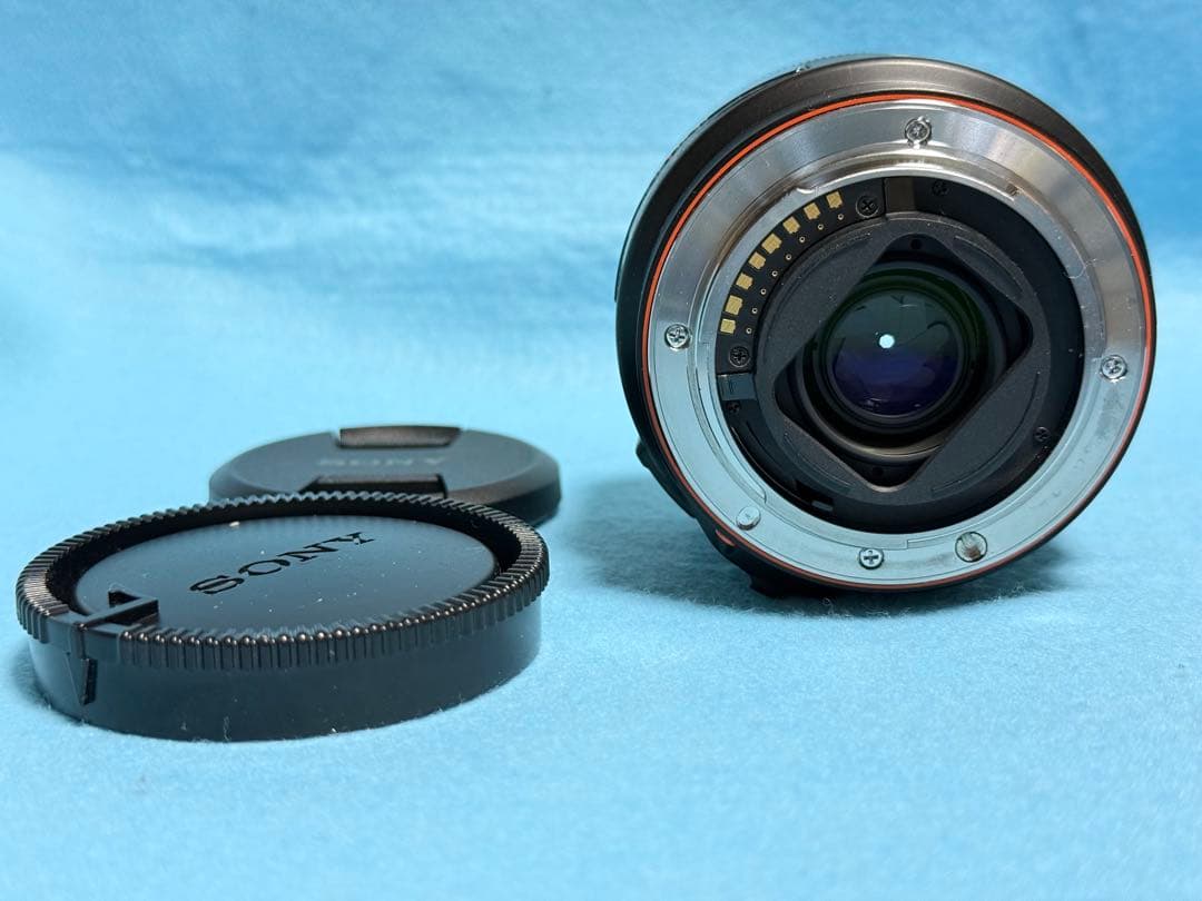 マウントアダプターLA-EA5 とSONY Aマウントレンズ2種