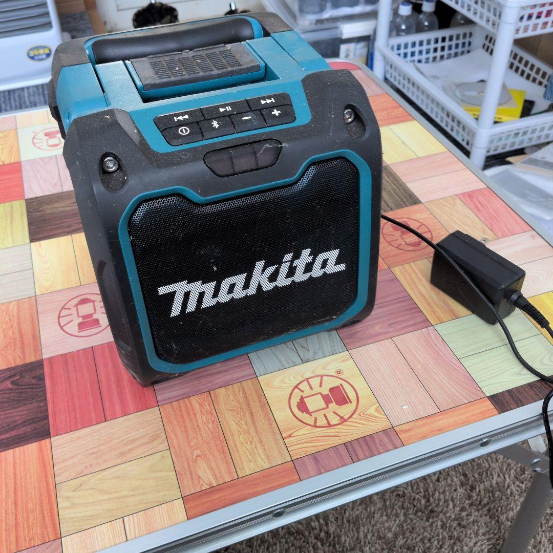 Makita MR200 Bluetoothラジオ