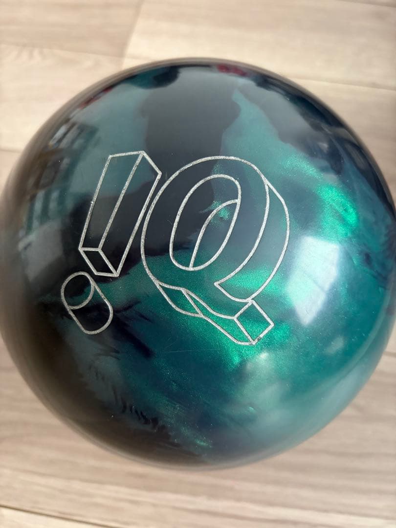 IQ ツアー AI サムレス 15ポンド