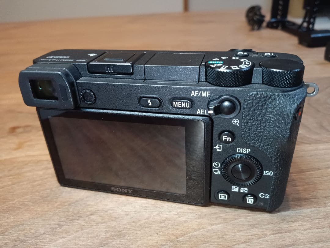 S数5470回【センサー清掃+SmallRig付】 SONY α6500 ボディ