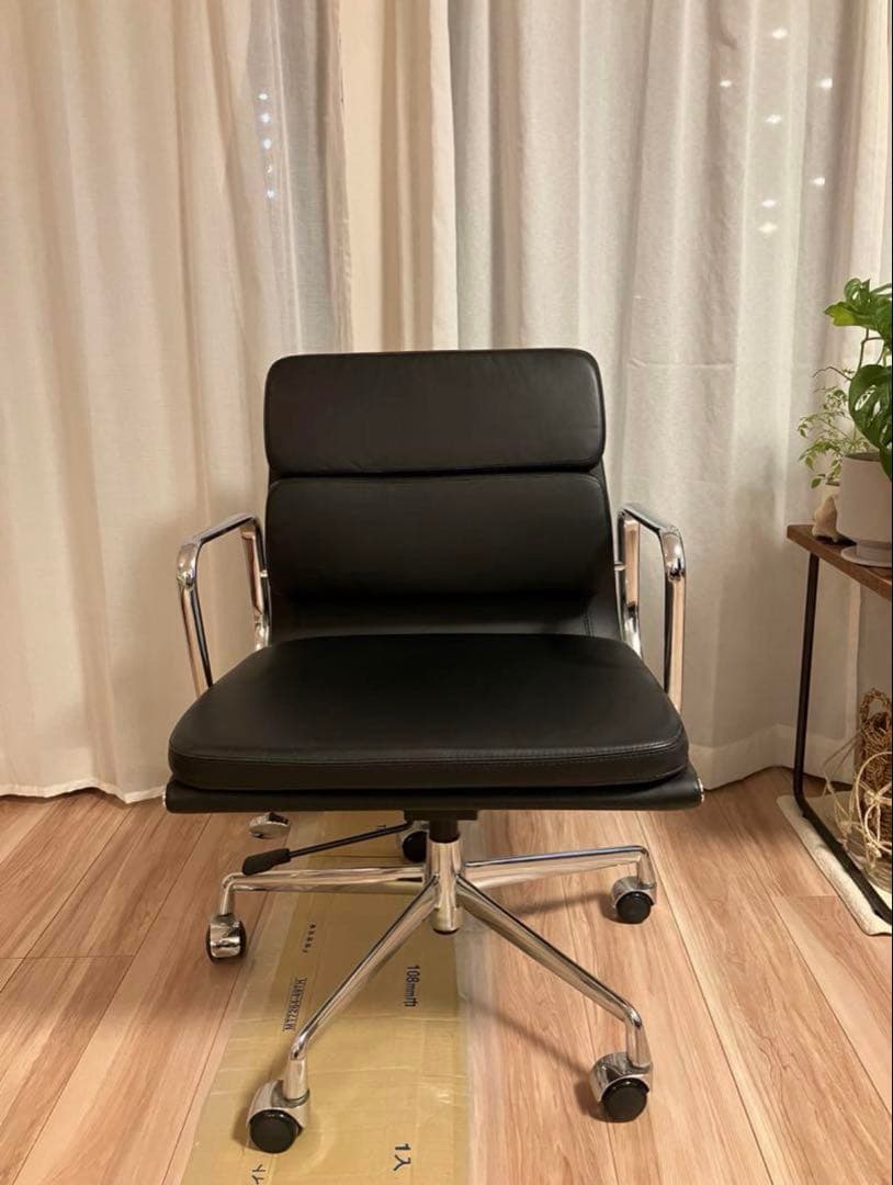 猫*紙様 イームズ アルミナム　マネジメントチェア【リプロダクト品】