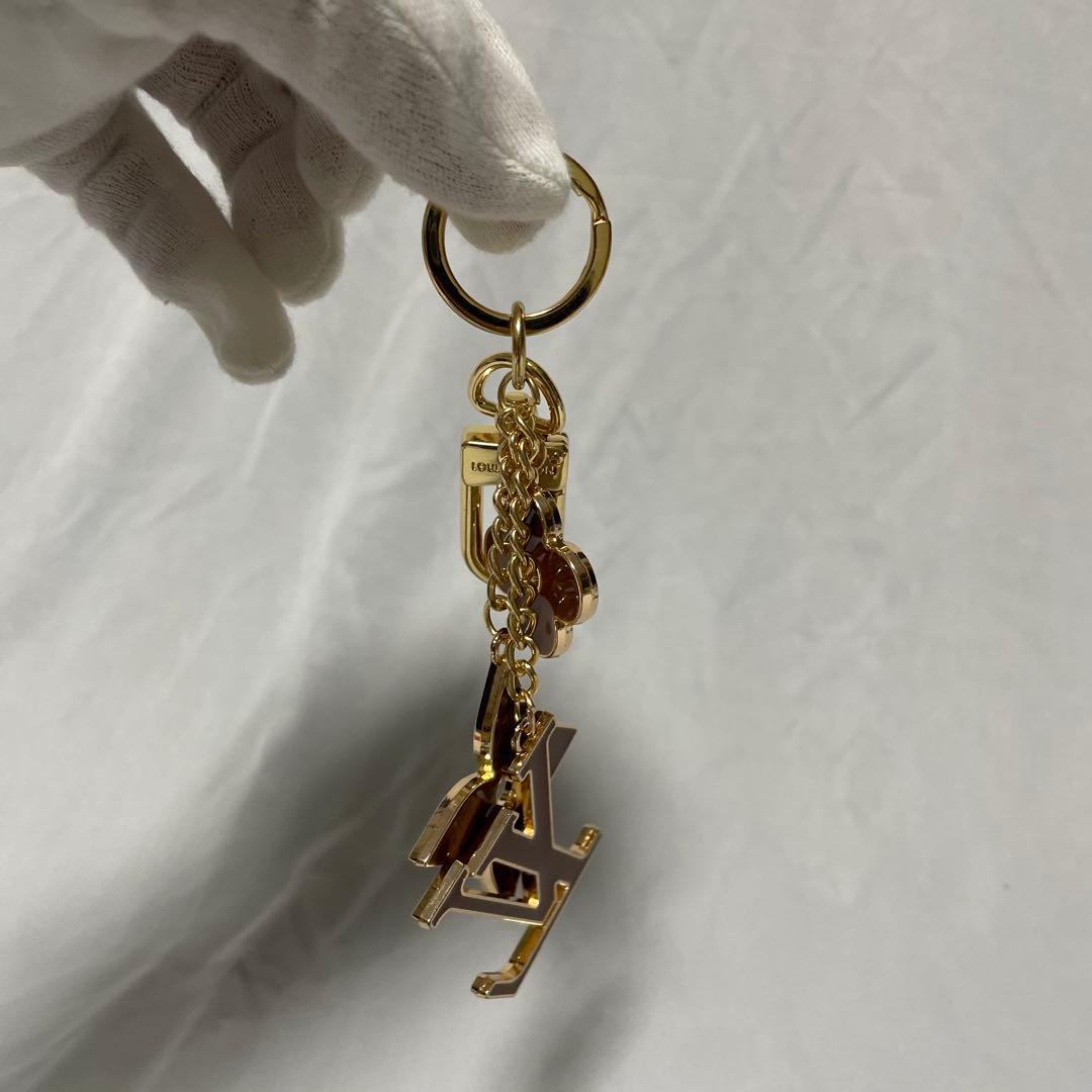 LOUIS VUITTON ルイヴィトン ビジューサック チャーム キーリング