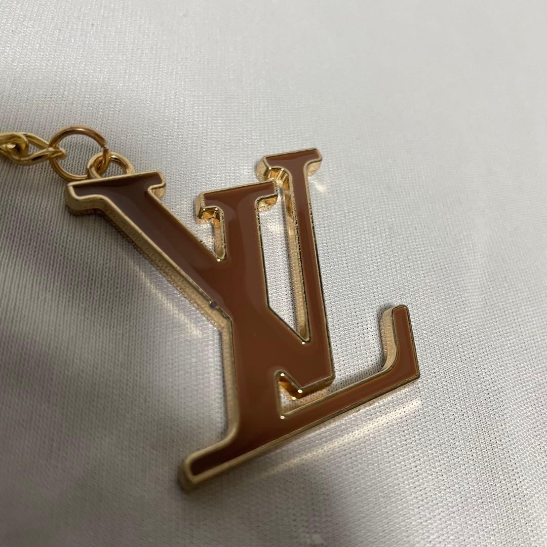 LOUIS VUITTON ルイヴィトン ビジューサック チャーム キーリング