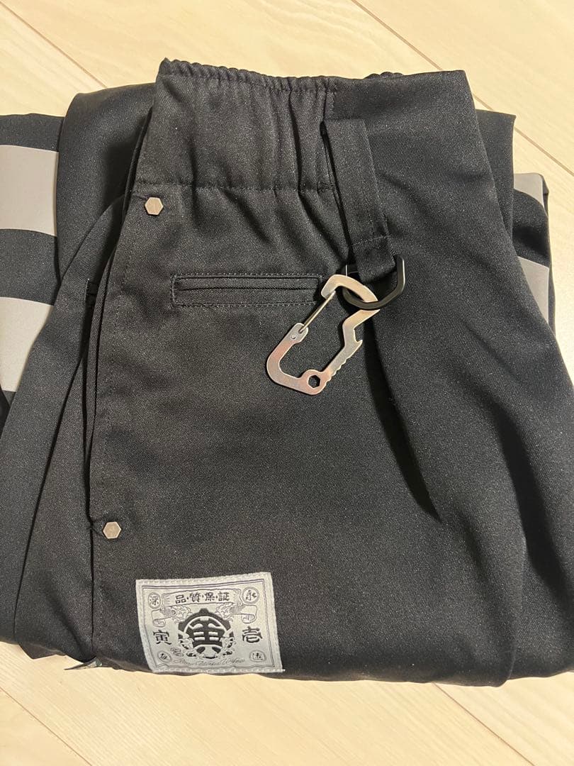 ZUTOMAYO × 寅壱 CARGO NIKKA ずとまよ