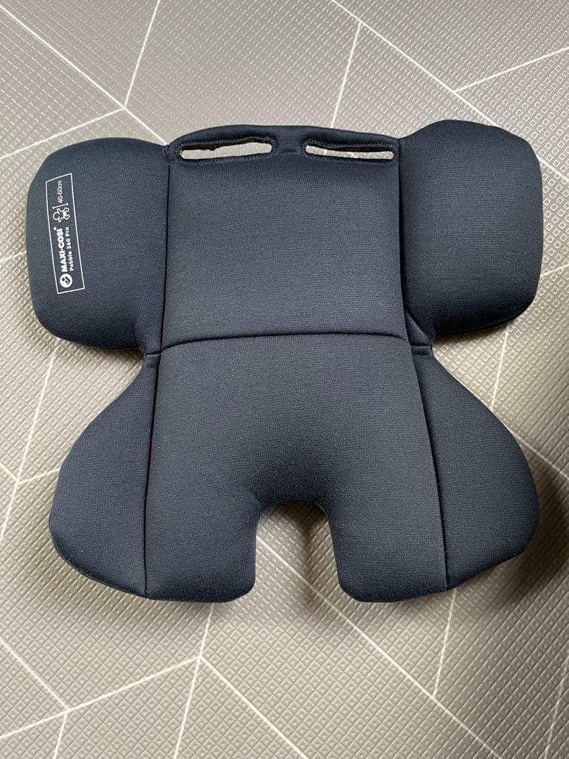 MAXI-COSI pebble 360 pro エッセンシャルグラファイト