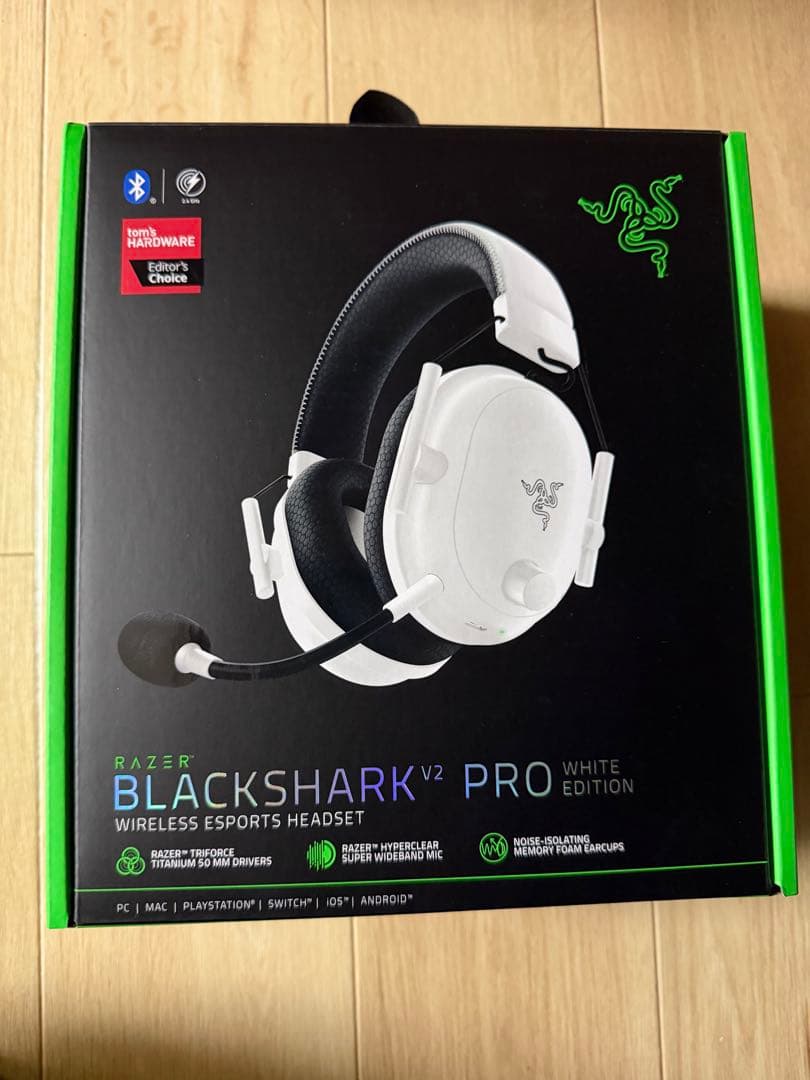 ヘッドホン #79 RAZER Black sharkV2pro white Edition