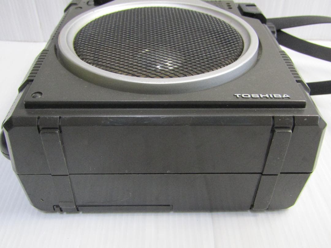 A3460 TOSHIBA 　ラジオ　RP-1450F