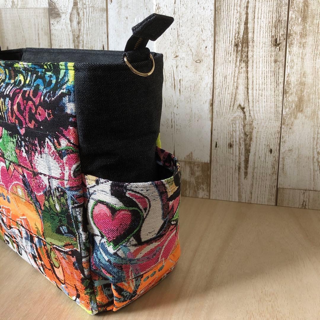 ショルダーバッグ　ハンドメイド　デニムリメイク　ブラック　ゴールド【新品デニム】