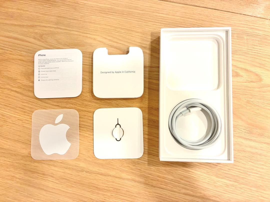 【美品】iPhone14 Pro 256GB シャッター音無し 専用ケース付き