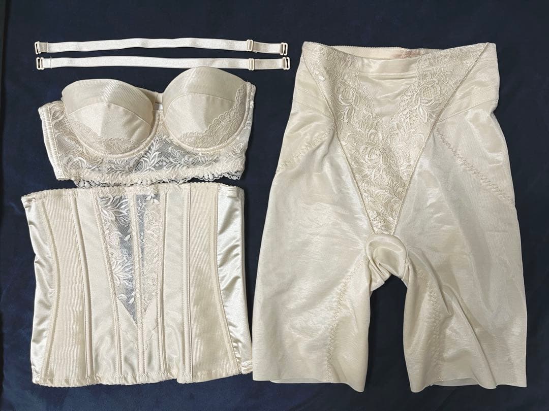 アールイズドレス ブライダルインナー 3点セット(肩紐込み)