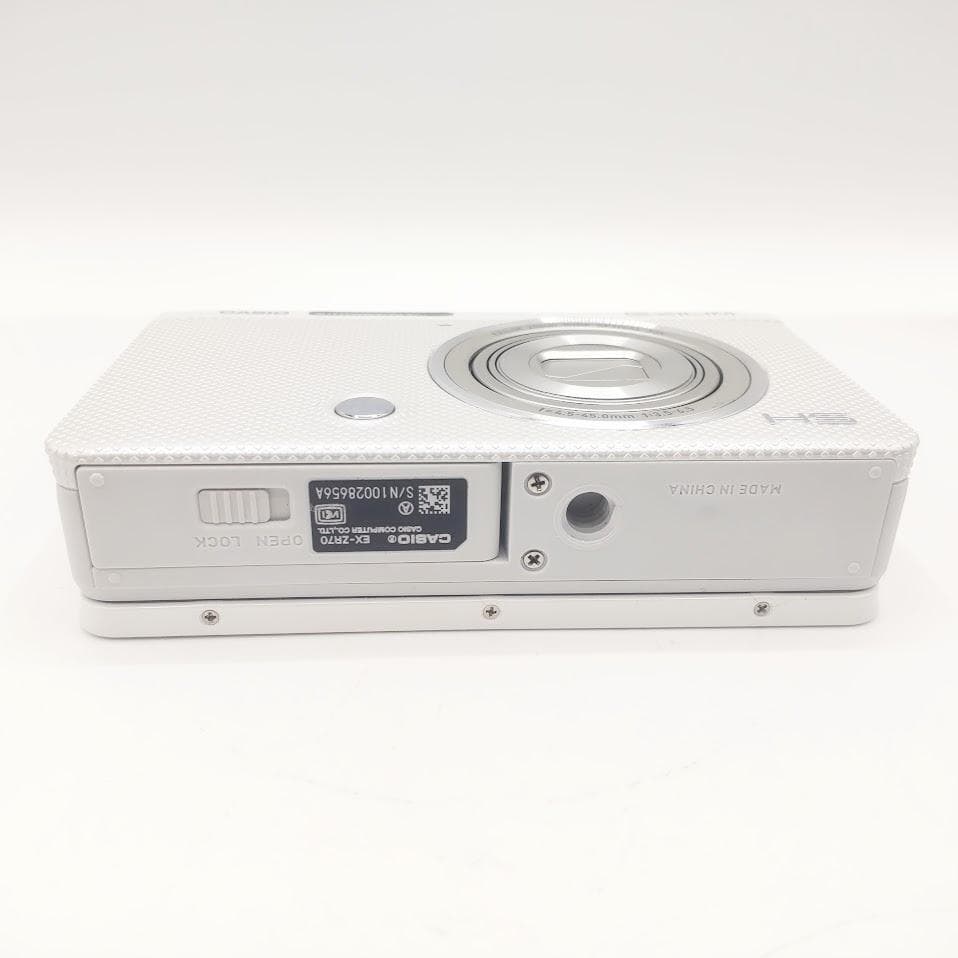 ★箱付★ CASIO カシオ デジカメEXILIM EX-ZR70WE ホワイト