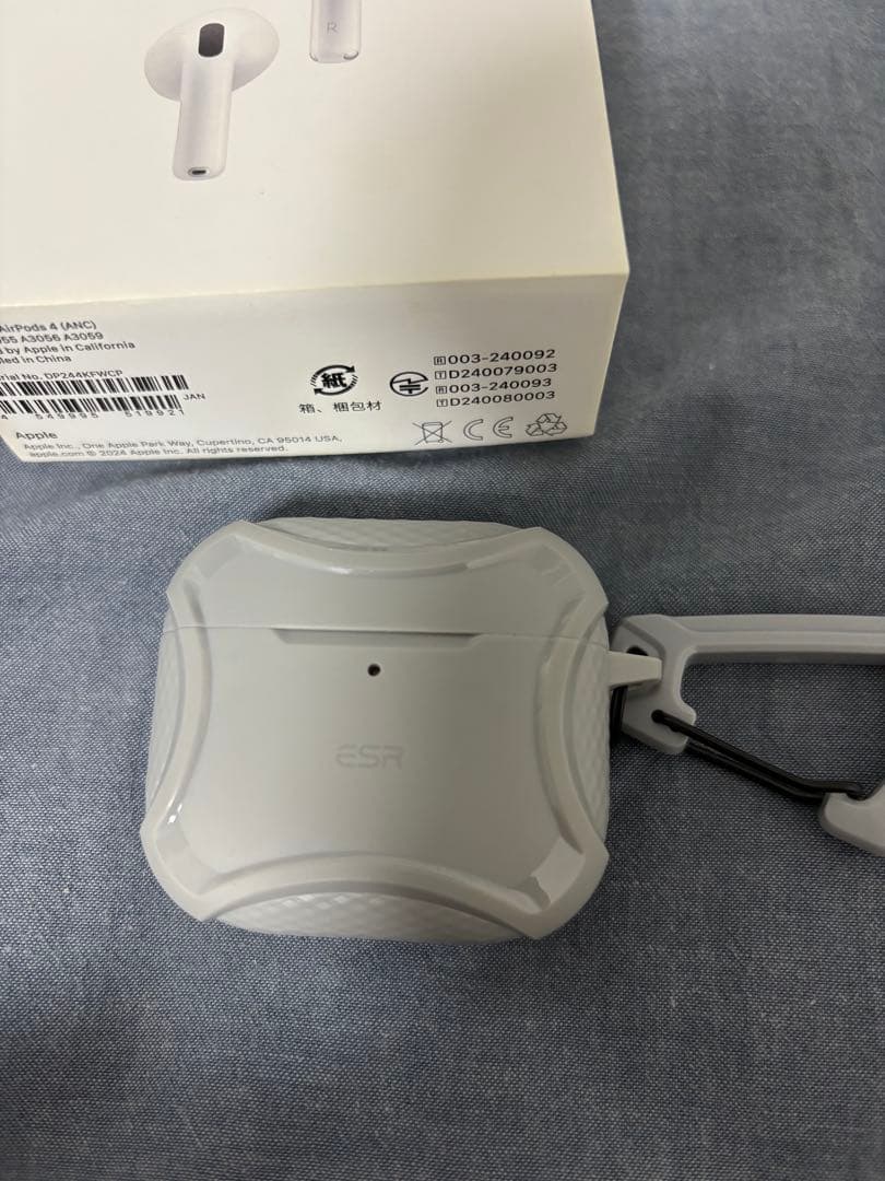 イヤホン AirPods 4 ANC