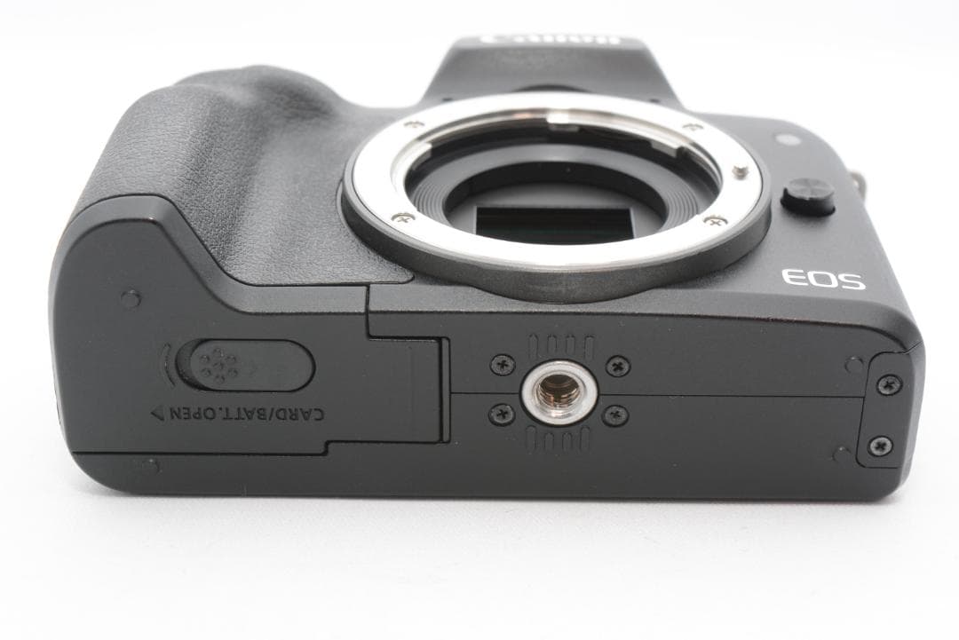 Canon EOS kiss M ブラック キヤノン ミラーレス一眼カメラボディ