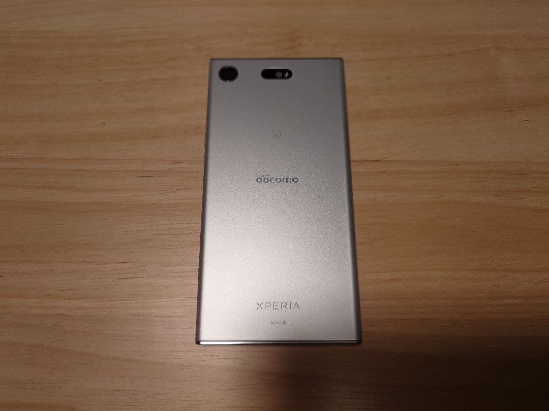 SONY Xperia XZ1 Compact SO-02K シルバー