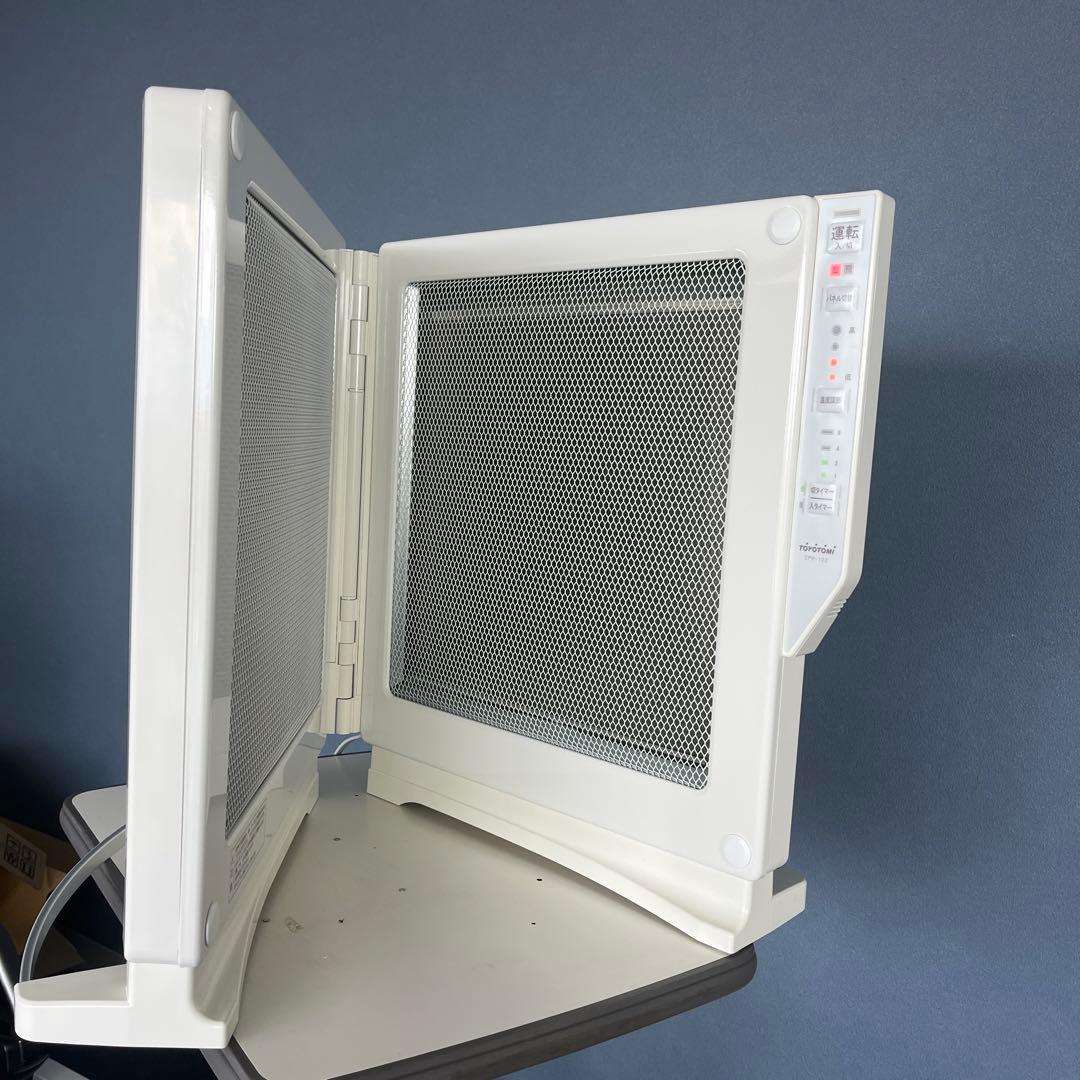 美品 トヨトミ 遠赤外線 パネルヒーター DeuxR POELE EPH-122