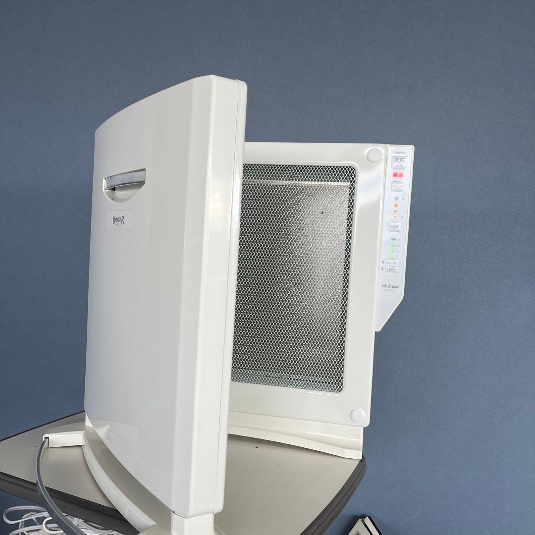 美品 トヨトミ 遠赤外線 パネルヒーター DeuxR POELE EPH-122