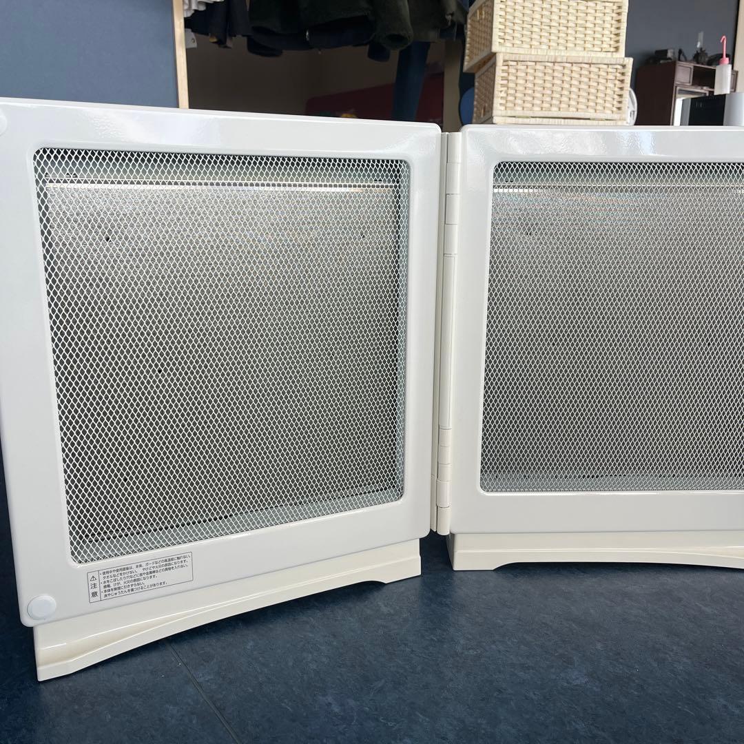 美品 トヨトミ 遠赤外線 パネルヒーター DeuxR POELE EPH-122