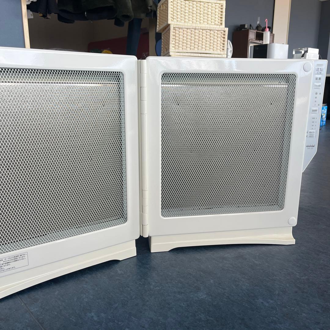 美品 トヨトミ 遠赤外線 パネルヒーター DeuxR POELE EPH-122