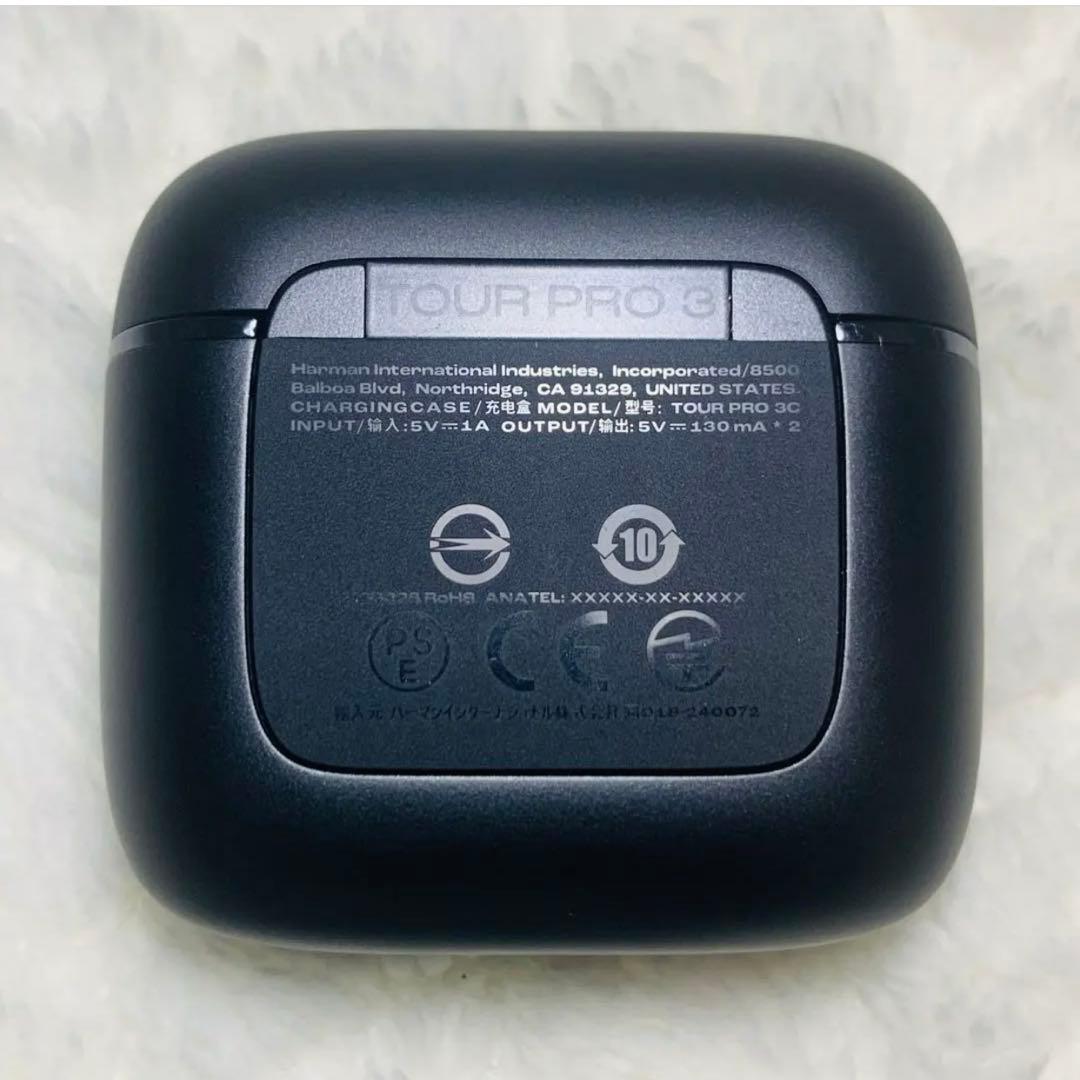 美品 JBL TOUR PRO3 ブラック 充電ケース 3