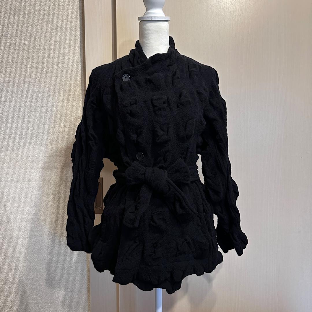 ISSEY MIYAKE　立体ウールカーディガン size2 HR0172