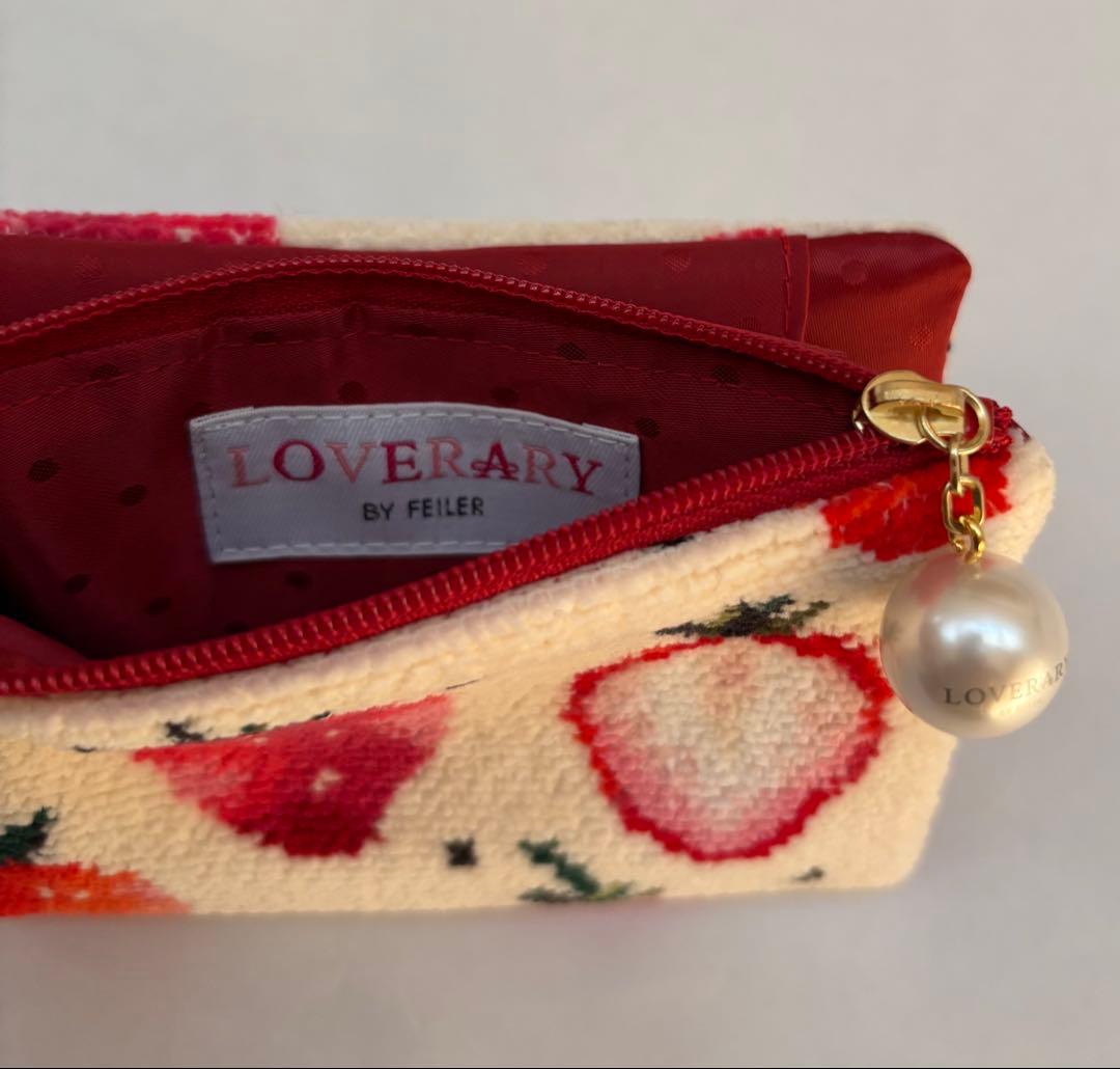 イチゴフェイラーハンカチとマスクポーチ