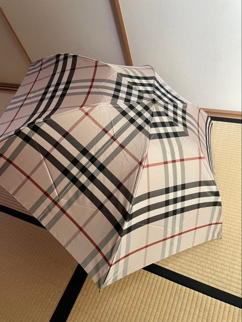 バーバリー傘　 百貨店購入　 タグは付いて無いですが未使用品です