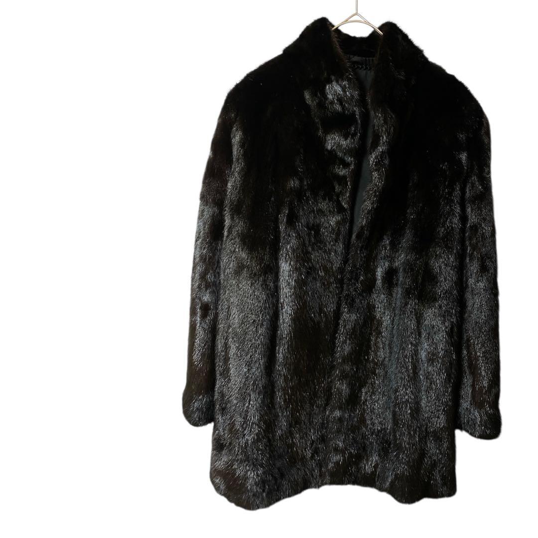 【超美品】黒 毛皮コート レディース　ブラック　アウター　高級感　ファーコート