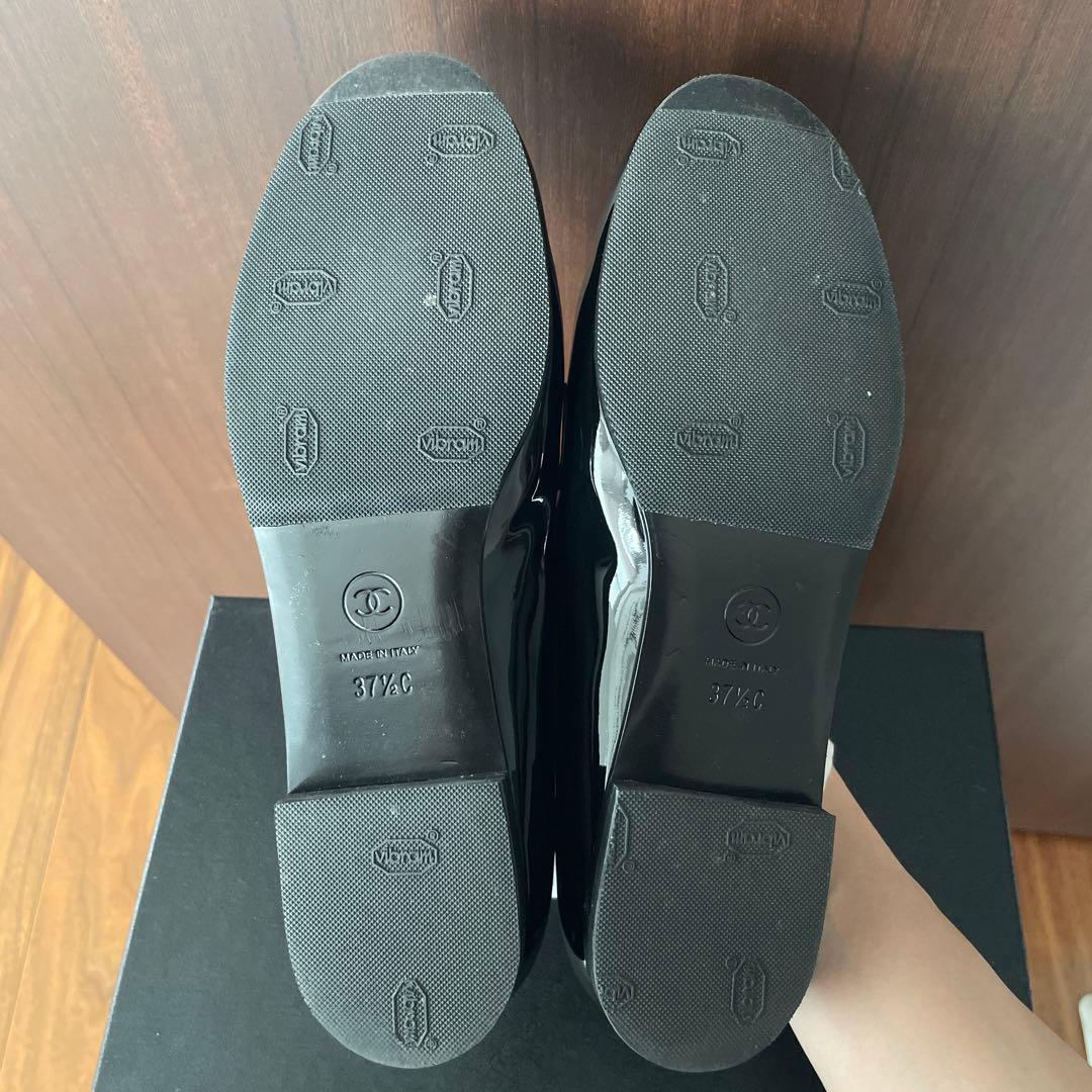 meruシャネル　パテントローファー　37.5センチ