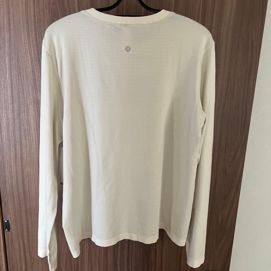 新品未使用　ルルレモン　Swiftly リラックス長袖シャツ サイズ8