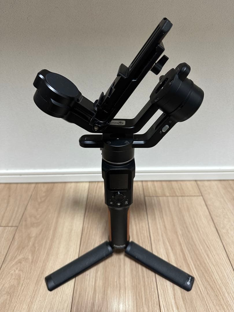 FeiyuTech AK2000C ジンバルスタビライザー