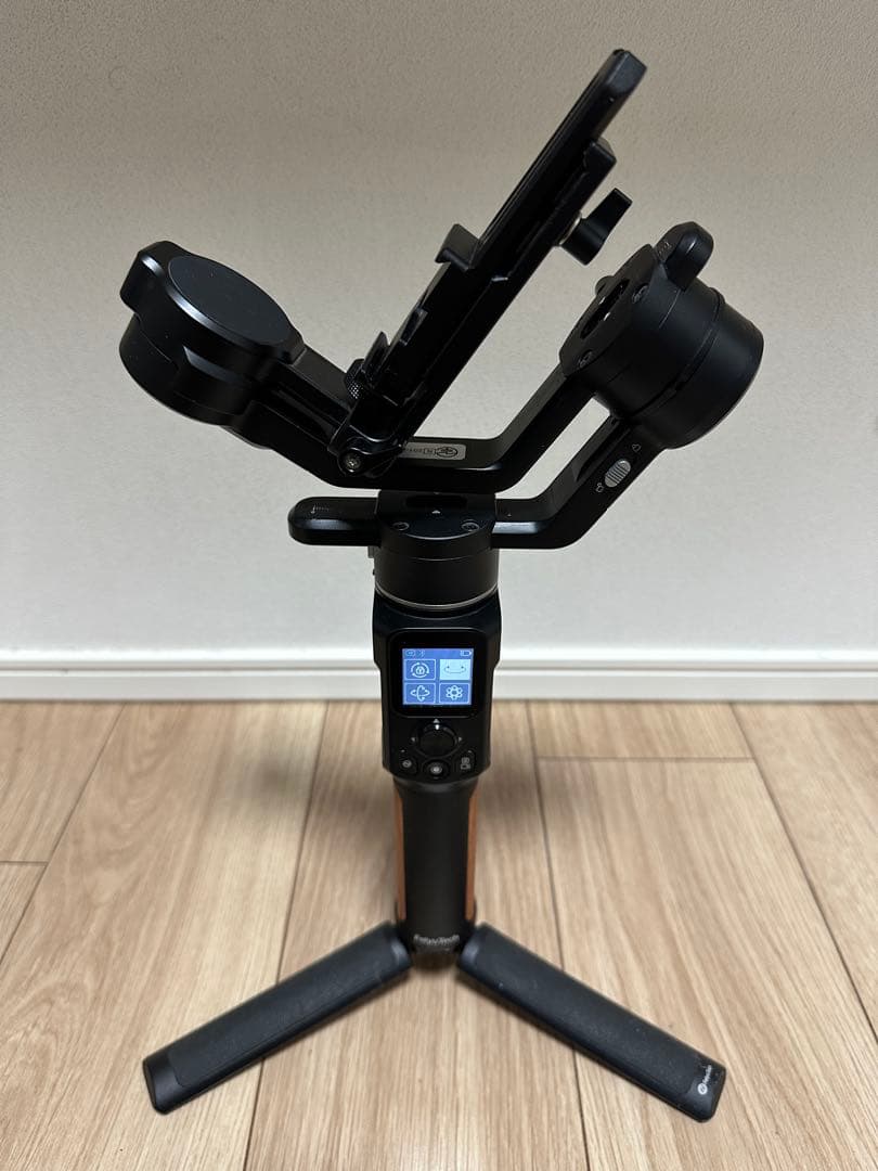 FeiyuTech AK2000C ジンバルスタビライザー