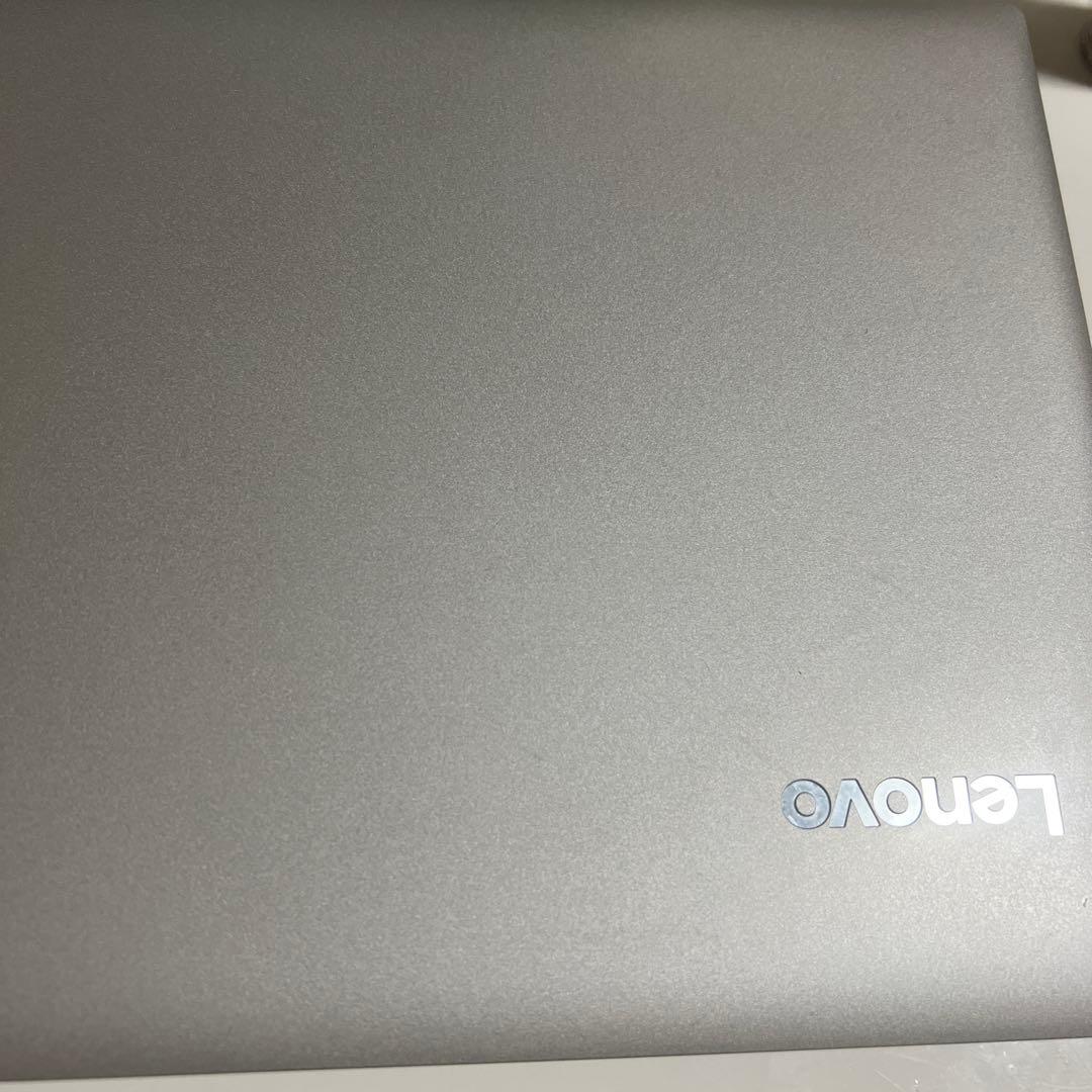 Lenovo IdeaPad シルバー ノートPC