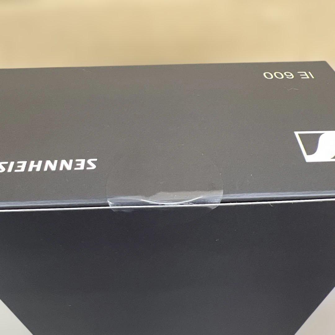 601388 未開封　Sennheiser イヤホン 有線 IE 600