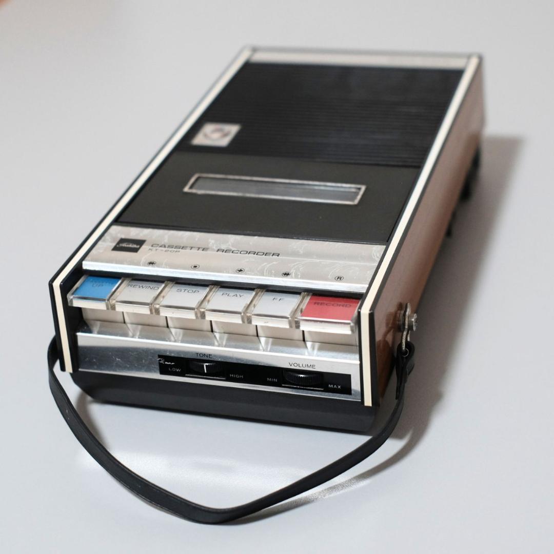 【メンテ済み】カセットプレイヤー TOSHIBA（東芝） KT-20P