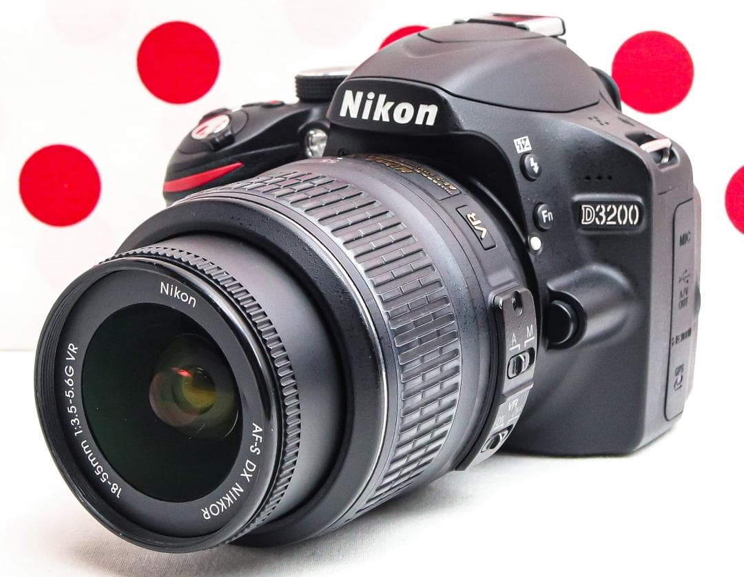 ニコン Nikon D3200♡スマホ転送♡デジタル一眼レフ♡初心者おすすめ