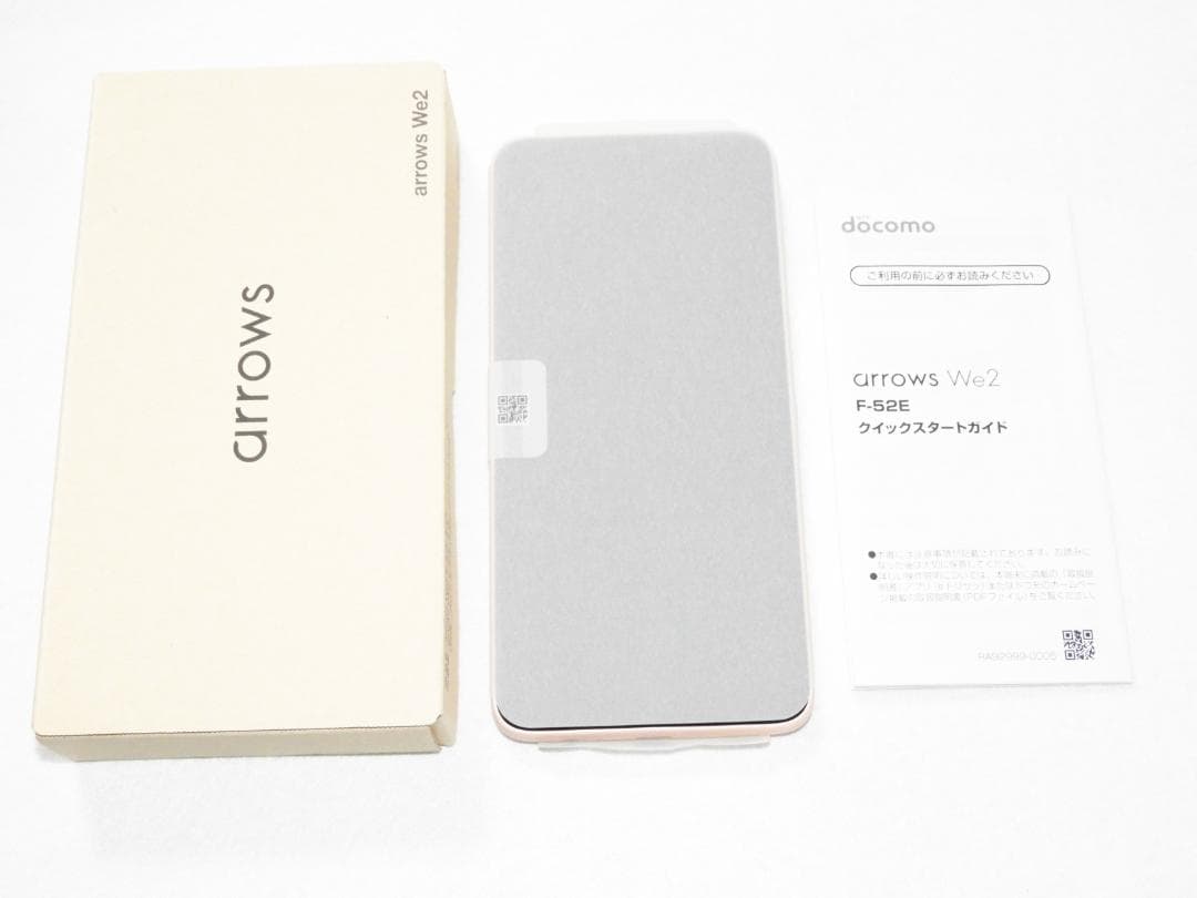 未使用 FCNT arrows We2 F-52E ライトオレンジ SIMフリー