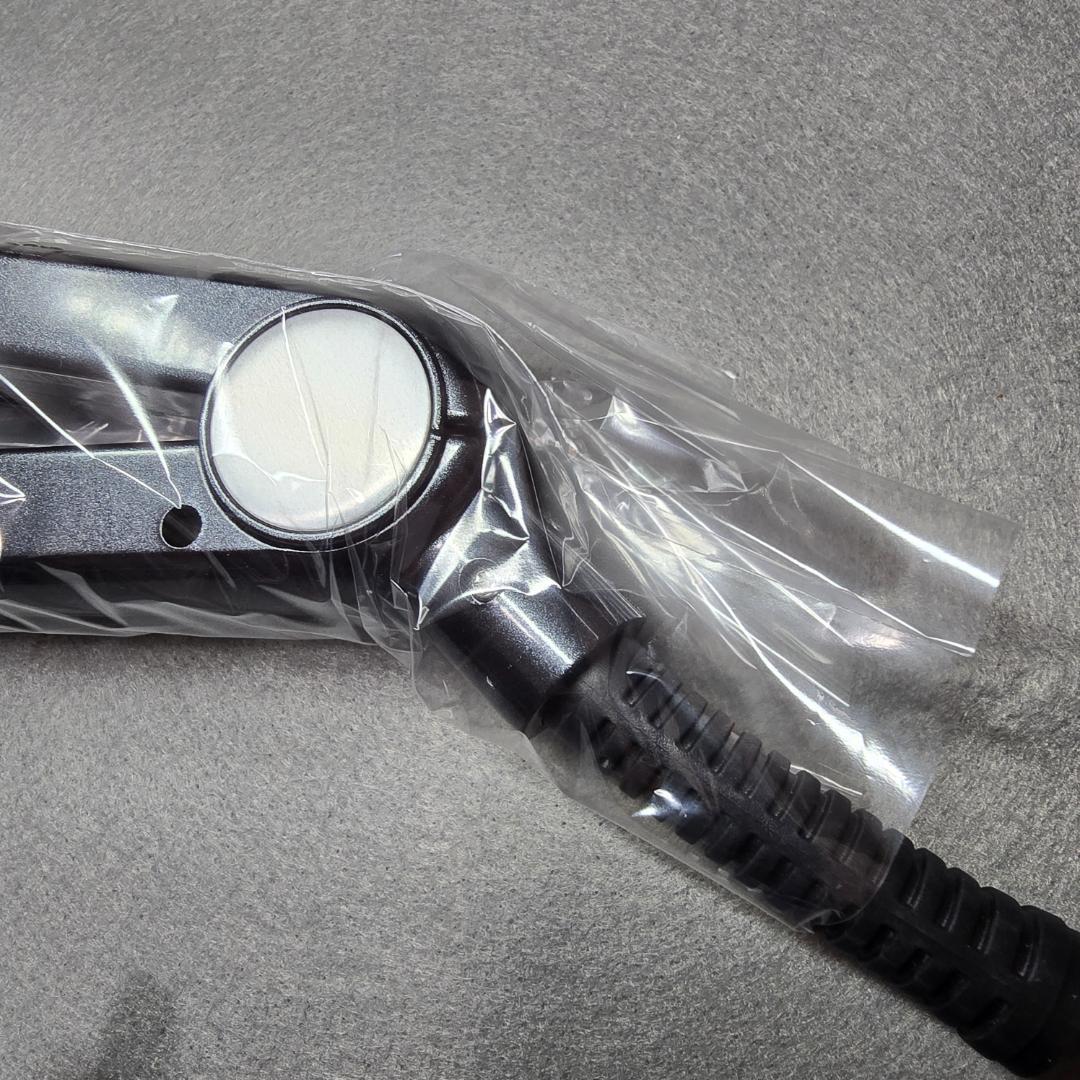 #サニープレイス 新品未使用11月購入　MGプラチナ輝髪アイロン黒