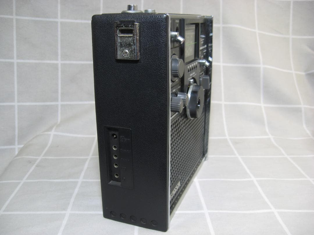 ソニー ICF-5800 スカイセンサー BCLラジオ 綺麗なジャンク品