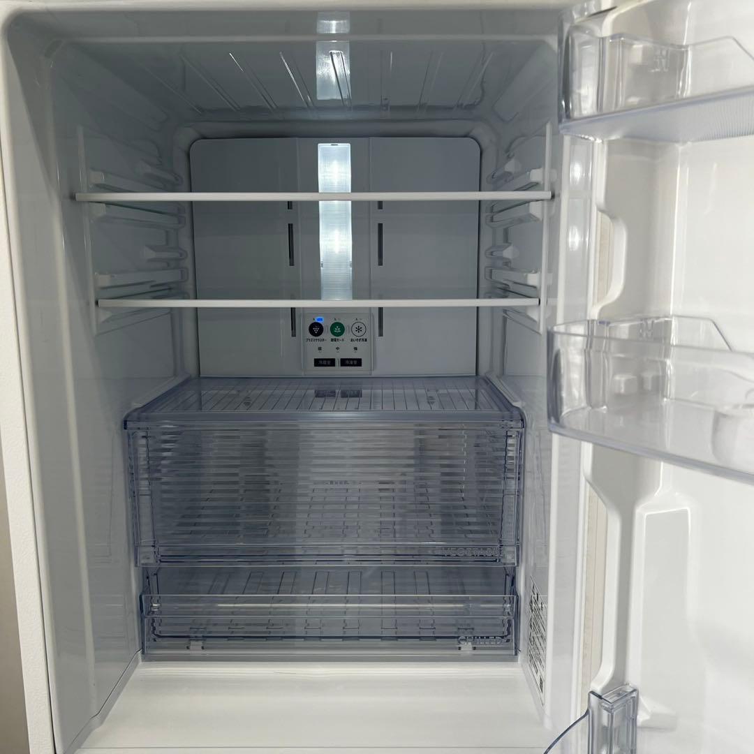 127⭕️冷蔵庫　SHARP 大容量　白　安い　中古　同棲　一人暮らし　設置無料