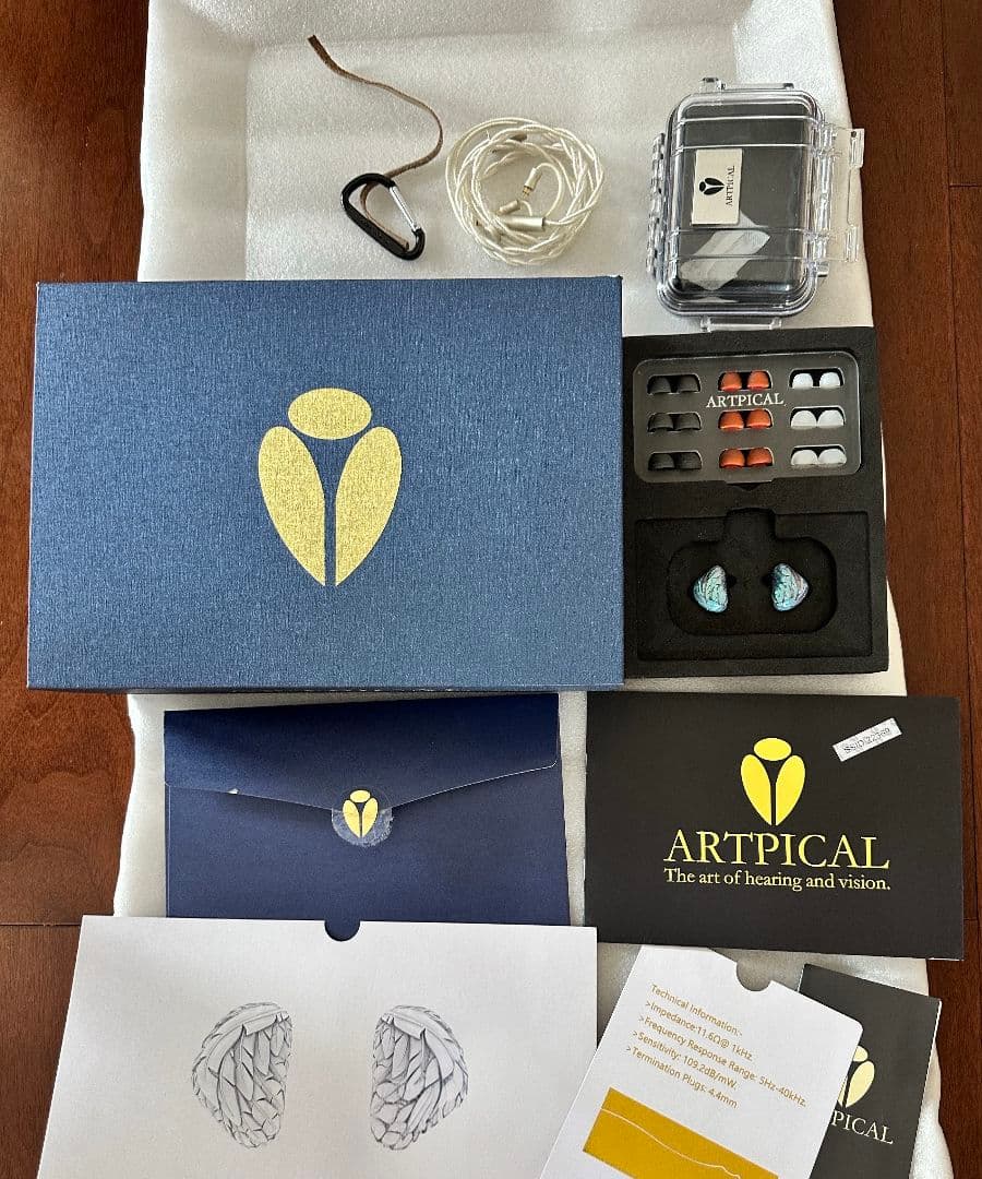 イヤホン ARTPICAL MICHAEL