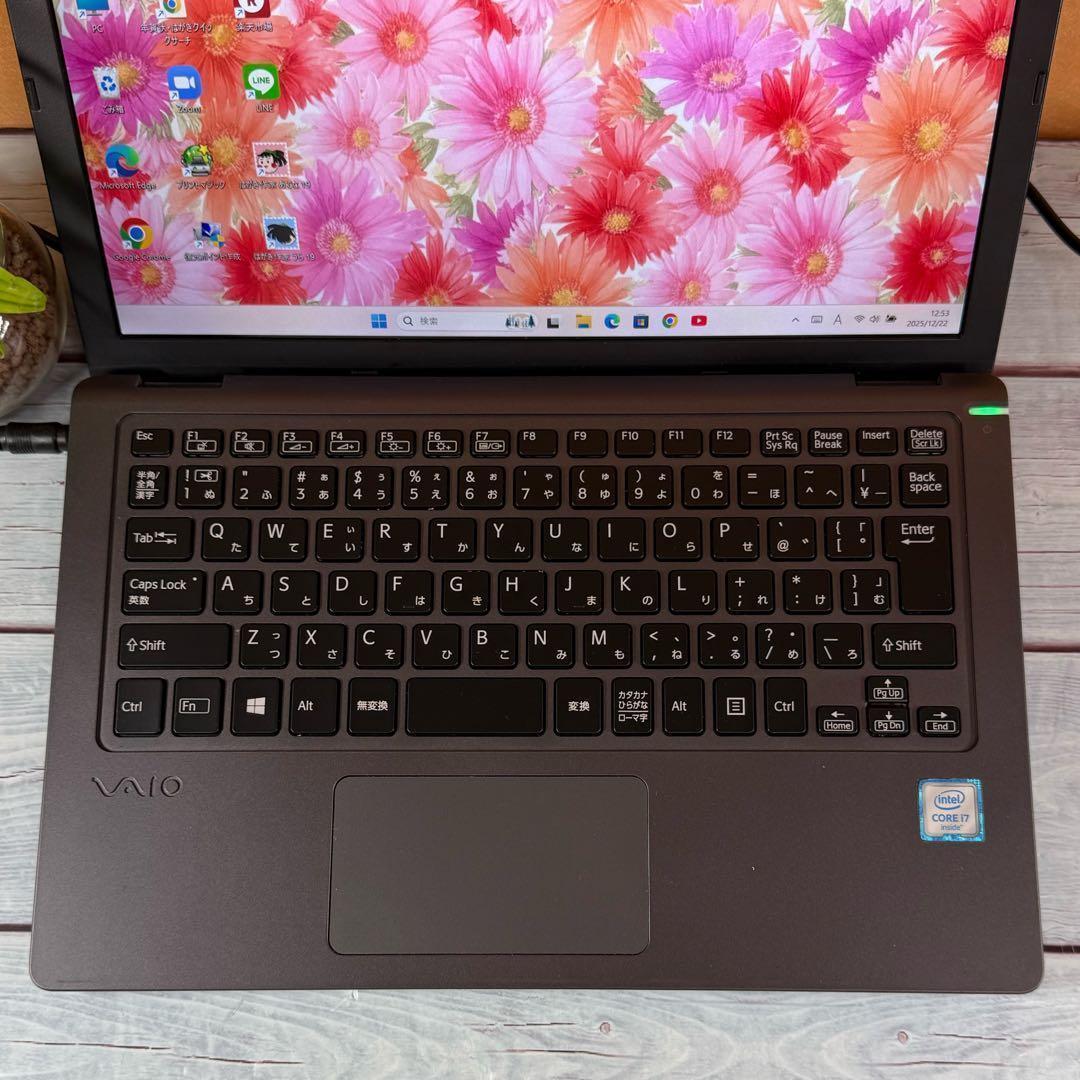VAIO✨薄型コンパクトノートPC☘️Corei7☘️メモリ8GB☘️SSD