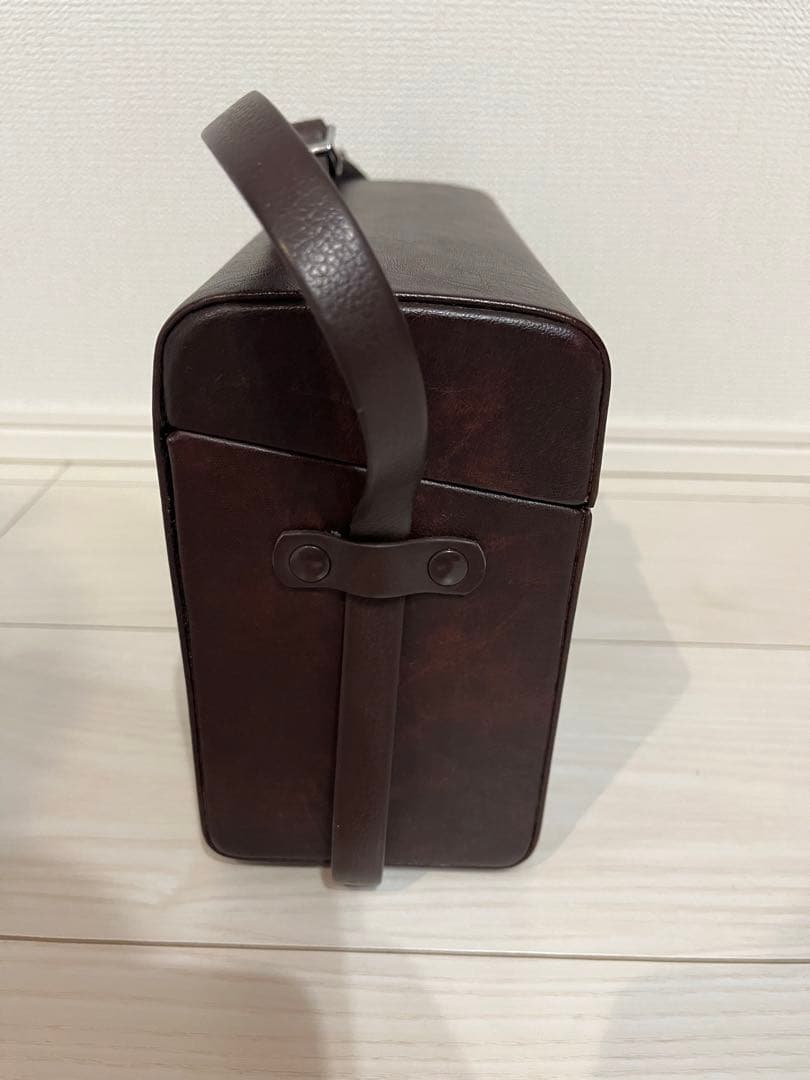 OLYMPUS カメラケース　レンズケース　ヴィンテージ　レトロ　レア