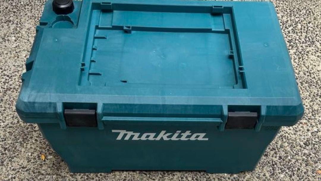 マキタ コードレス高圧洗浄機 MHW080D MAKITA ◆年末のお掃除に！