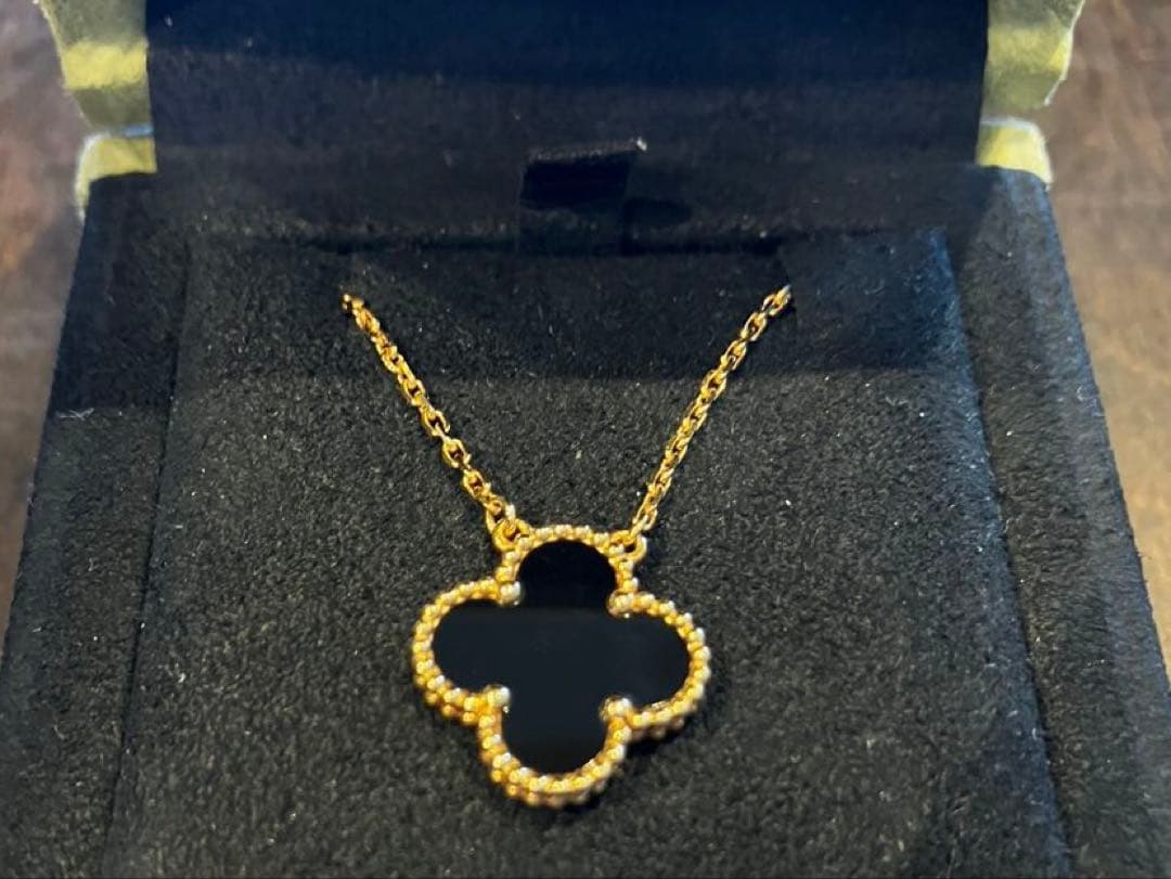 【美品】ヴァンクリーフ&アーペル正規品　オニキス　アルハンブラネックレス