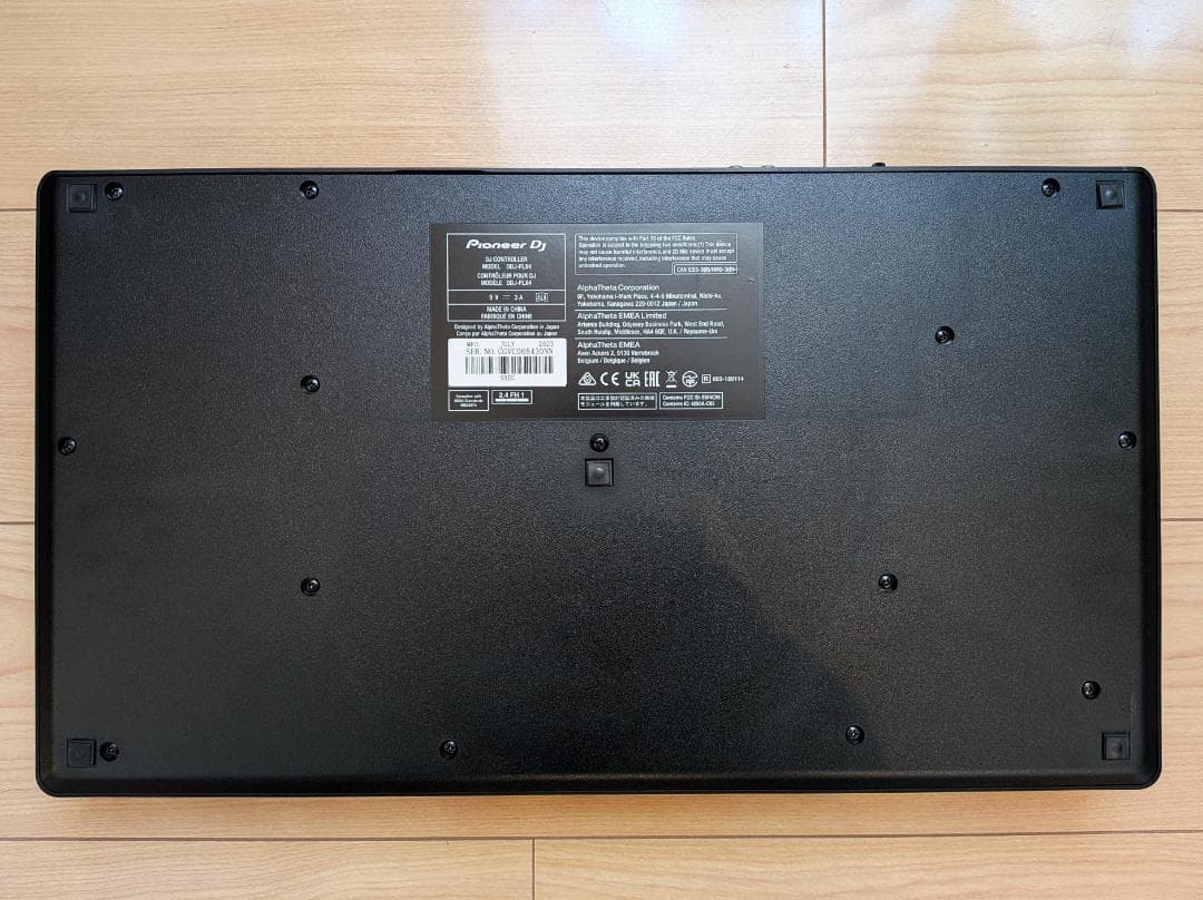 Pioneer DJ DDJ-FLX4 コントローラー