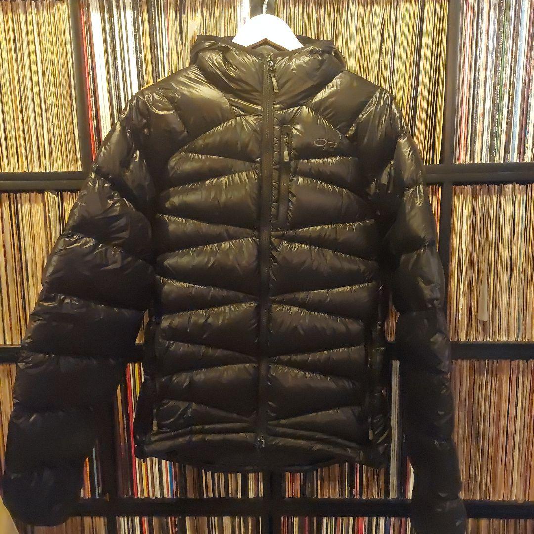 OUTDOOR RESEARCH ブラックダウンジャケット M