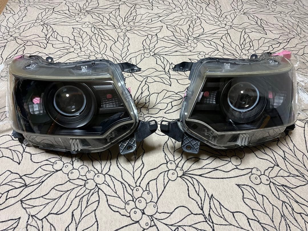 ワゴンRスティングレー MH34S MH44Sインナーブラックヘッドライト左右⭐︎