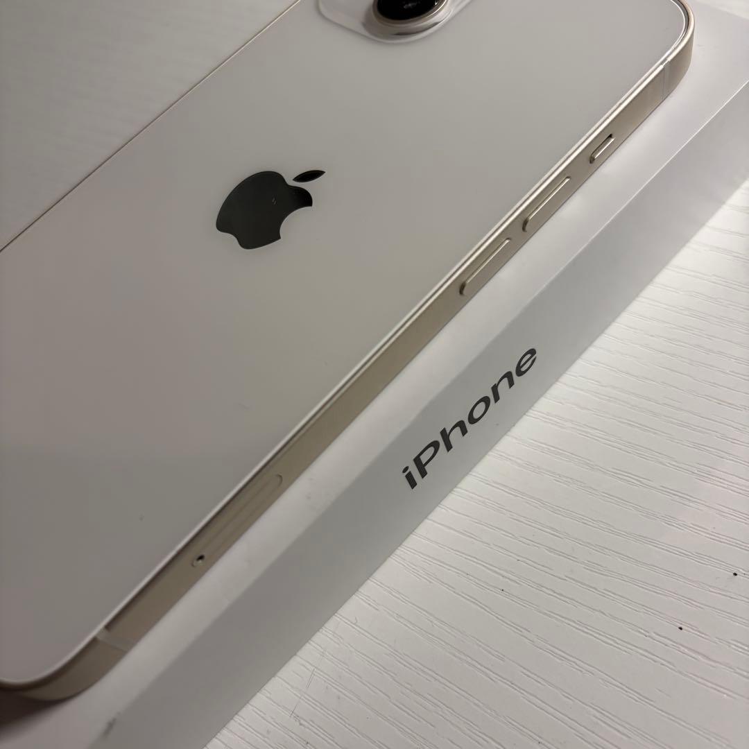iPhone 13 256GB スターライト SIMフリー 極美品