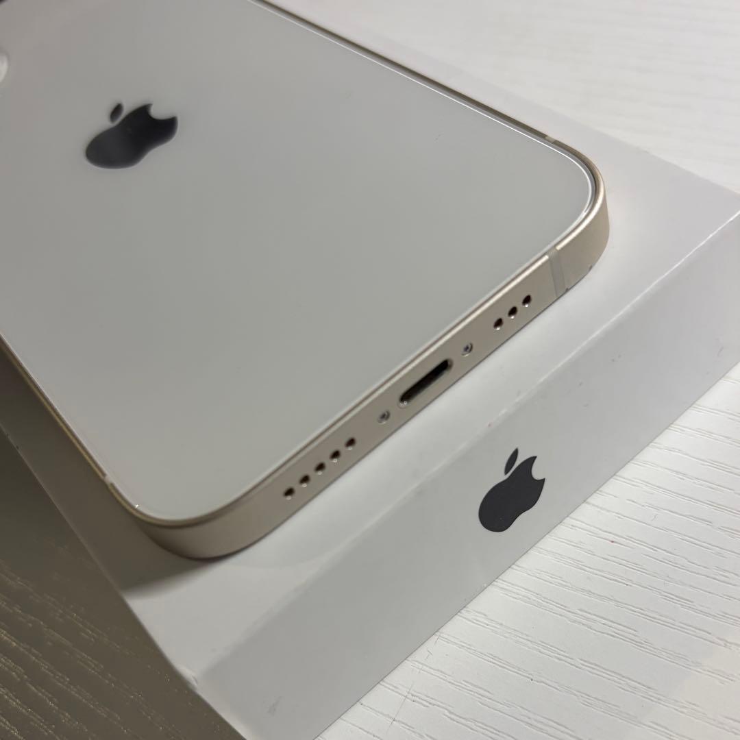 iPhone 13 256GB スターライト SIMフリー 極美品