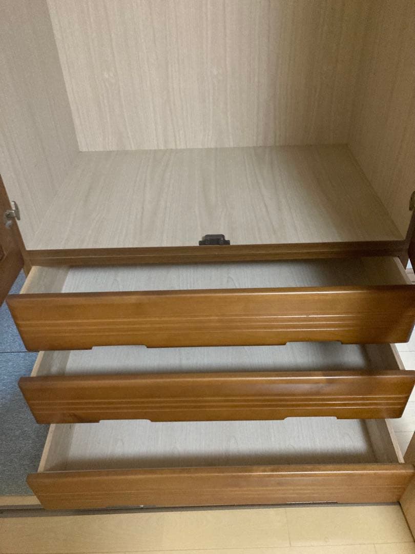 木製ブラウン洋服タンスワードローブハンガーラックチェスト引き出し3個